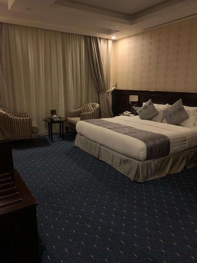 Al Maali Hotel Jazan ภายนอก รูปภาพ